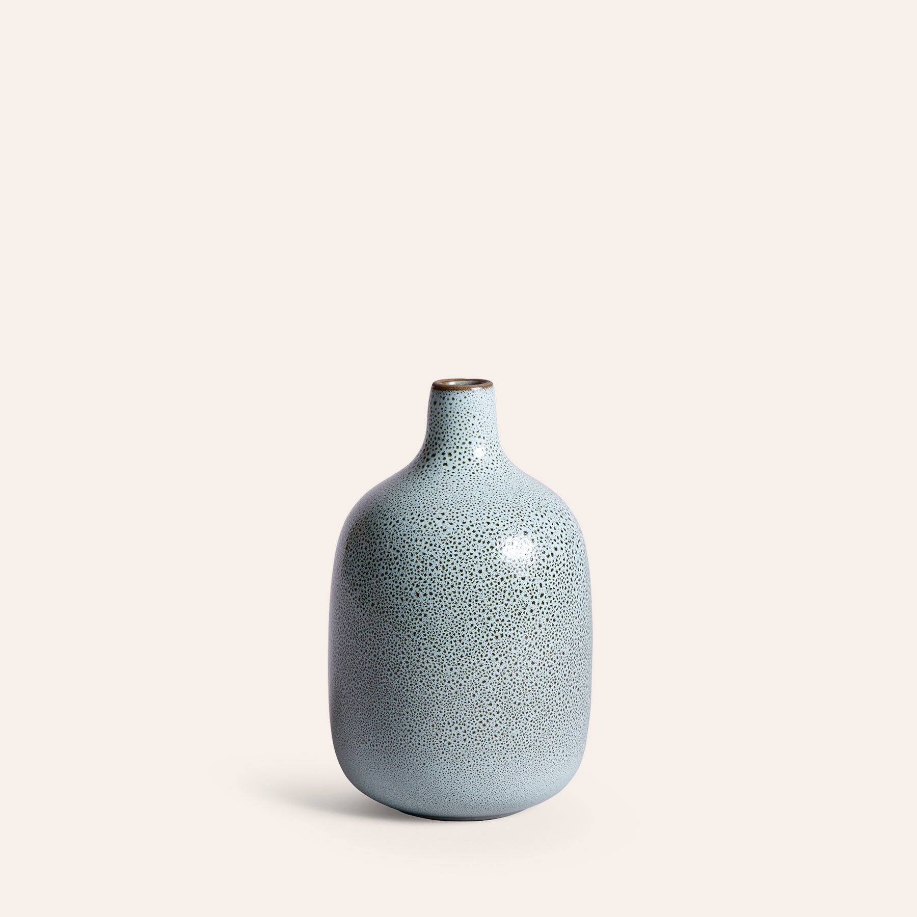 Single-Stem Vase in Mineral Spring