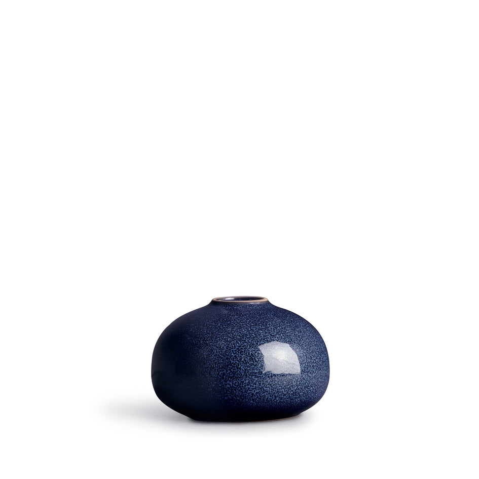 Bulb Vase Image 15