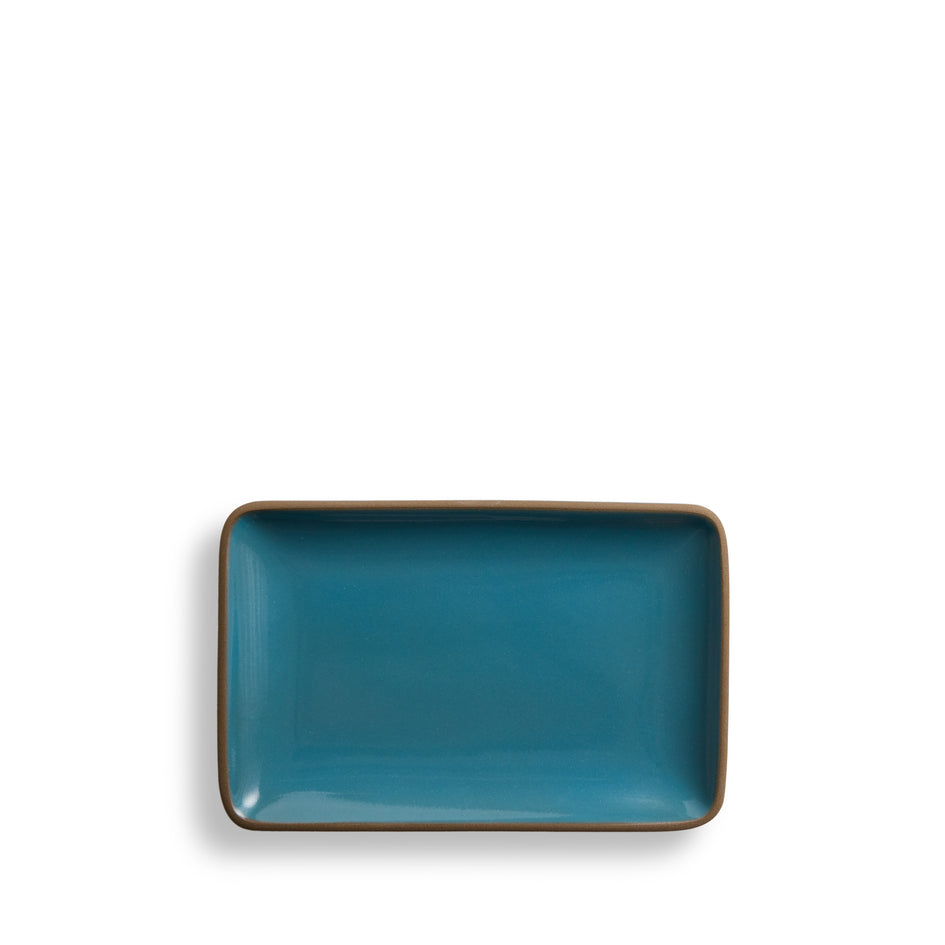 Plaza 6x9 Tray in Cerulean Image 1