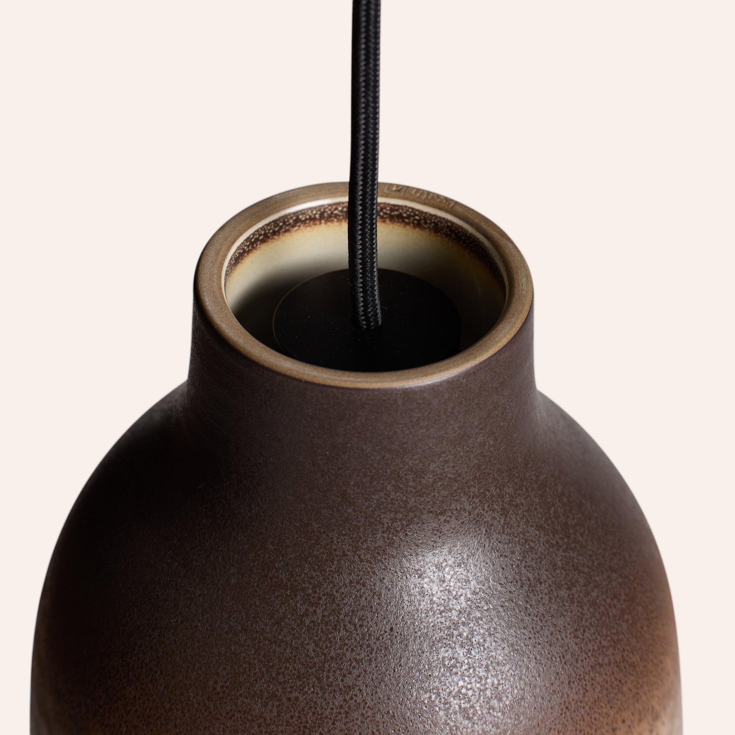 Bloom Pendant in Vanilla Bean and Matte Brown