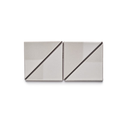 DG17 Sample in Mid-Century White Blend Triangles