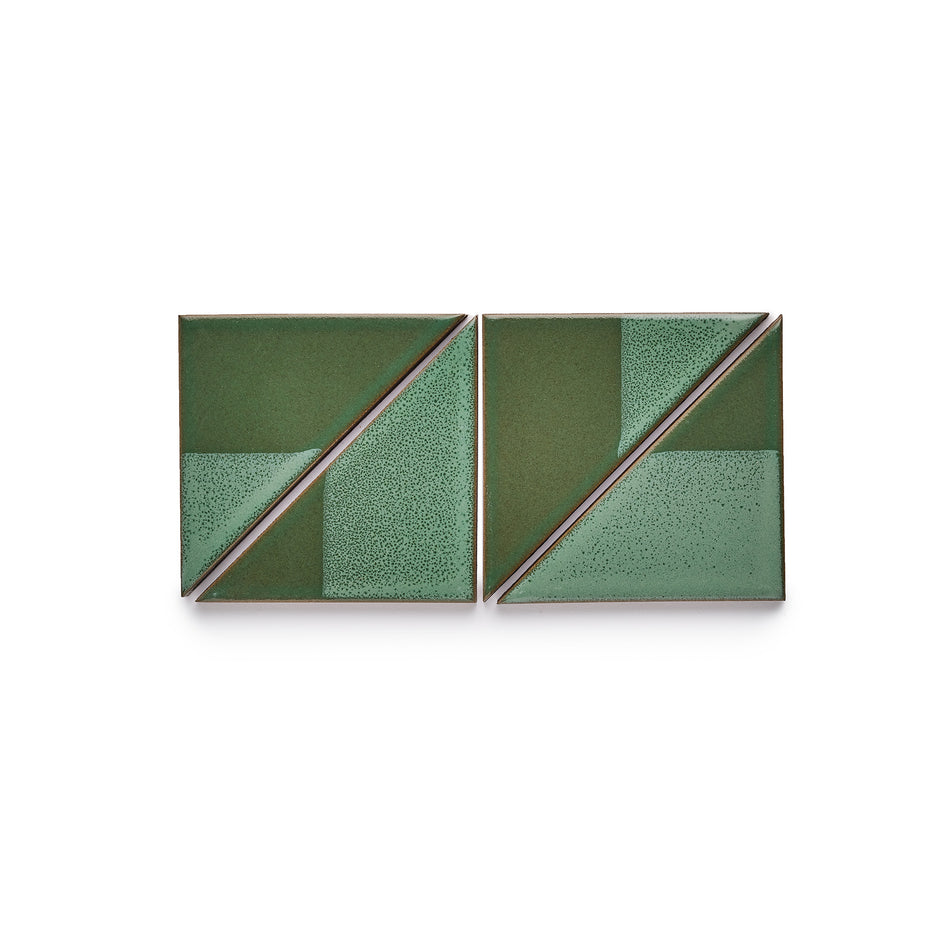 DG18 Sample in Geyser Blend Triangles Image 1
