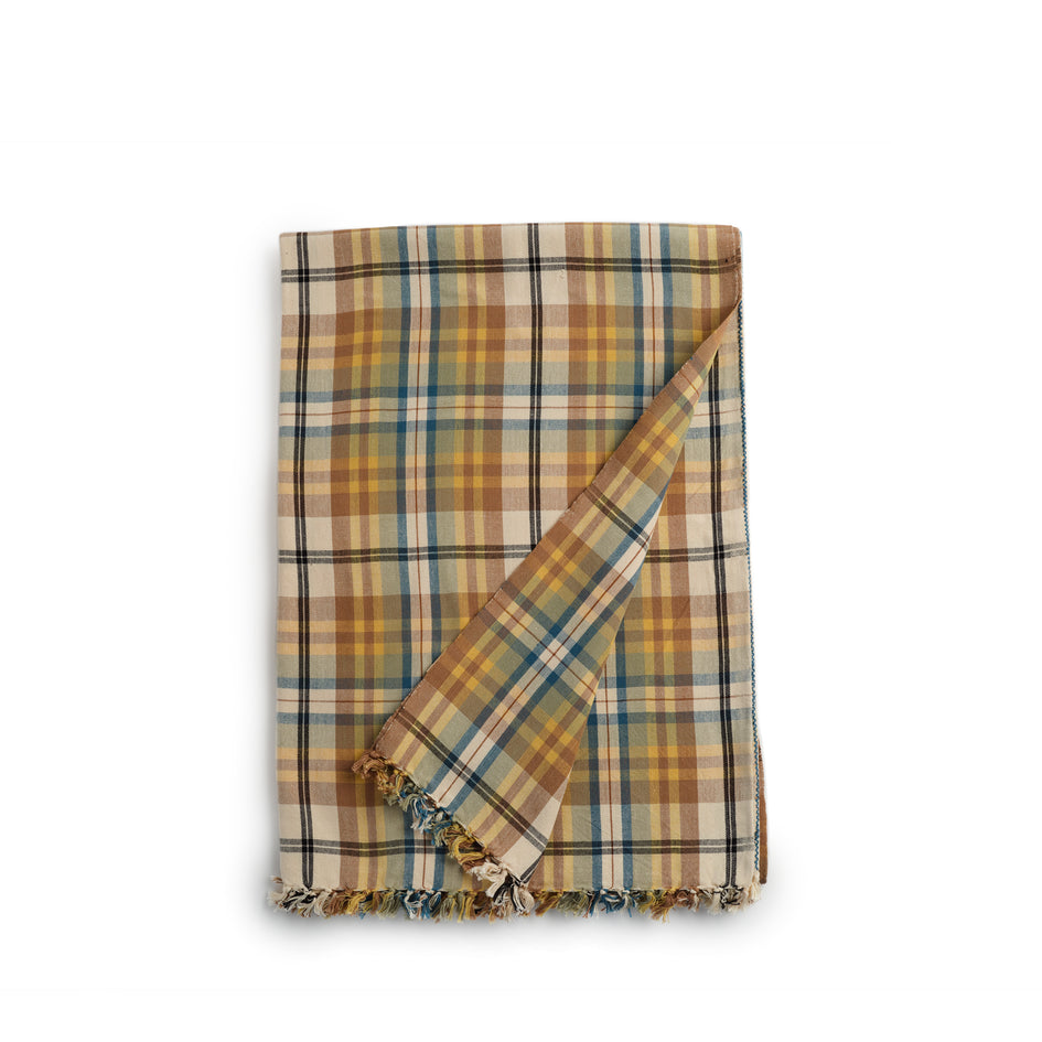 Cottage Plaid Tablecloth Image 1