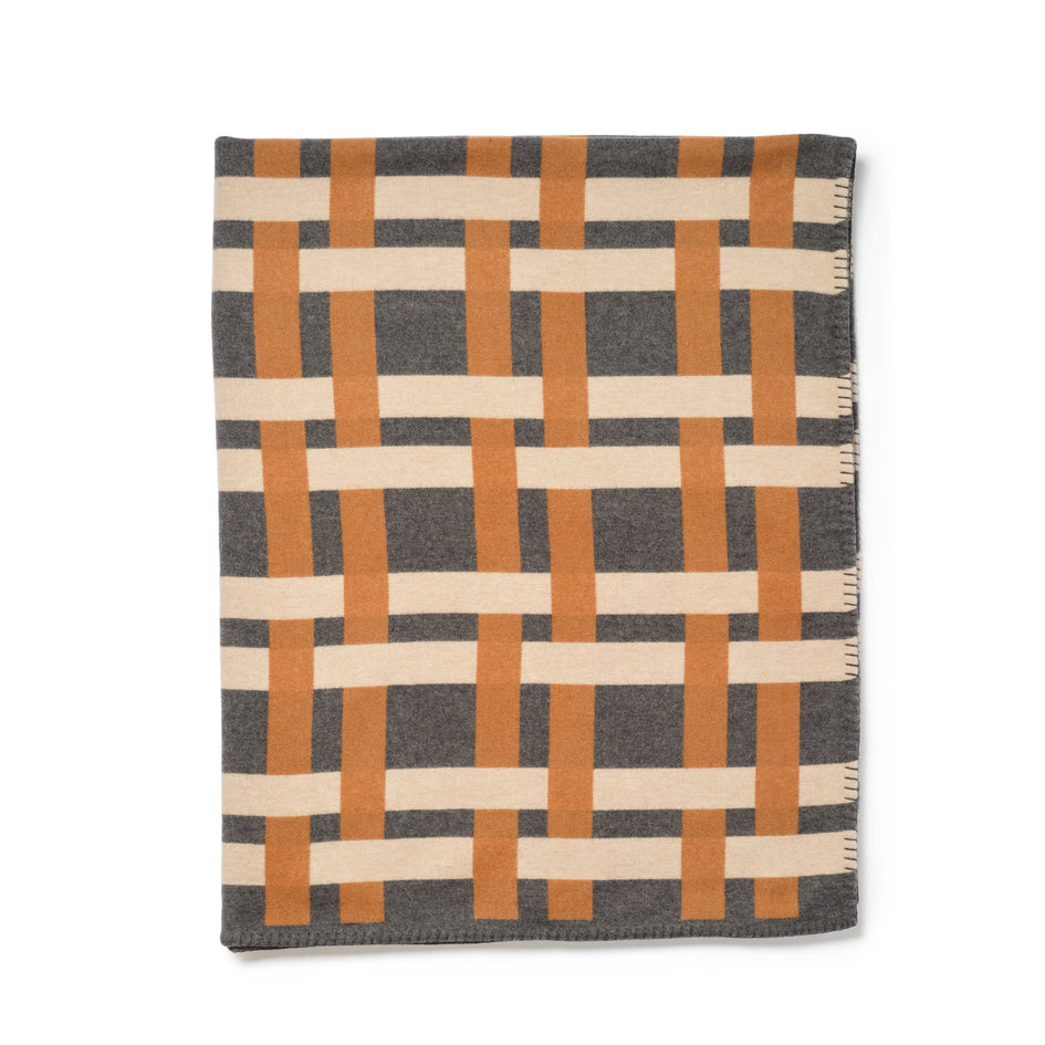 Rete Jacquard Blanket in Carnico Grey Image 1