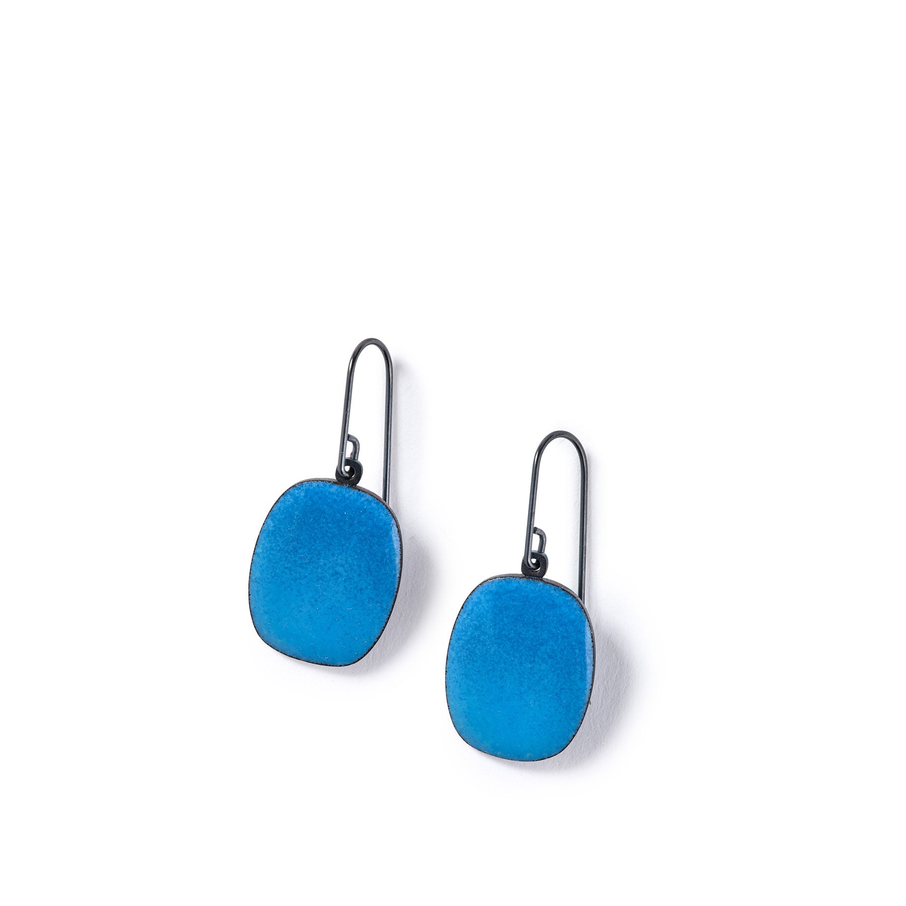 Celia Earrings Zoom Image 1