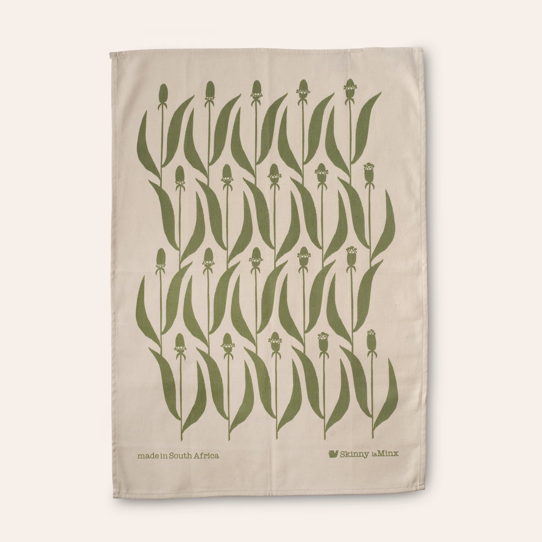 Flower Ring Tea Towel in Cypress
