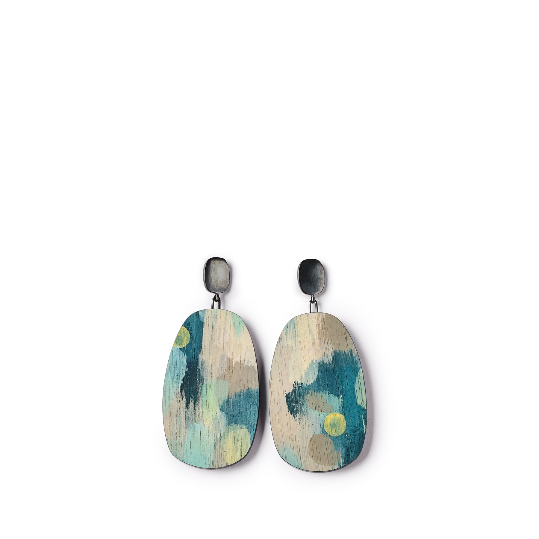 Ainsley Earrings Zoom Image 1