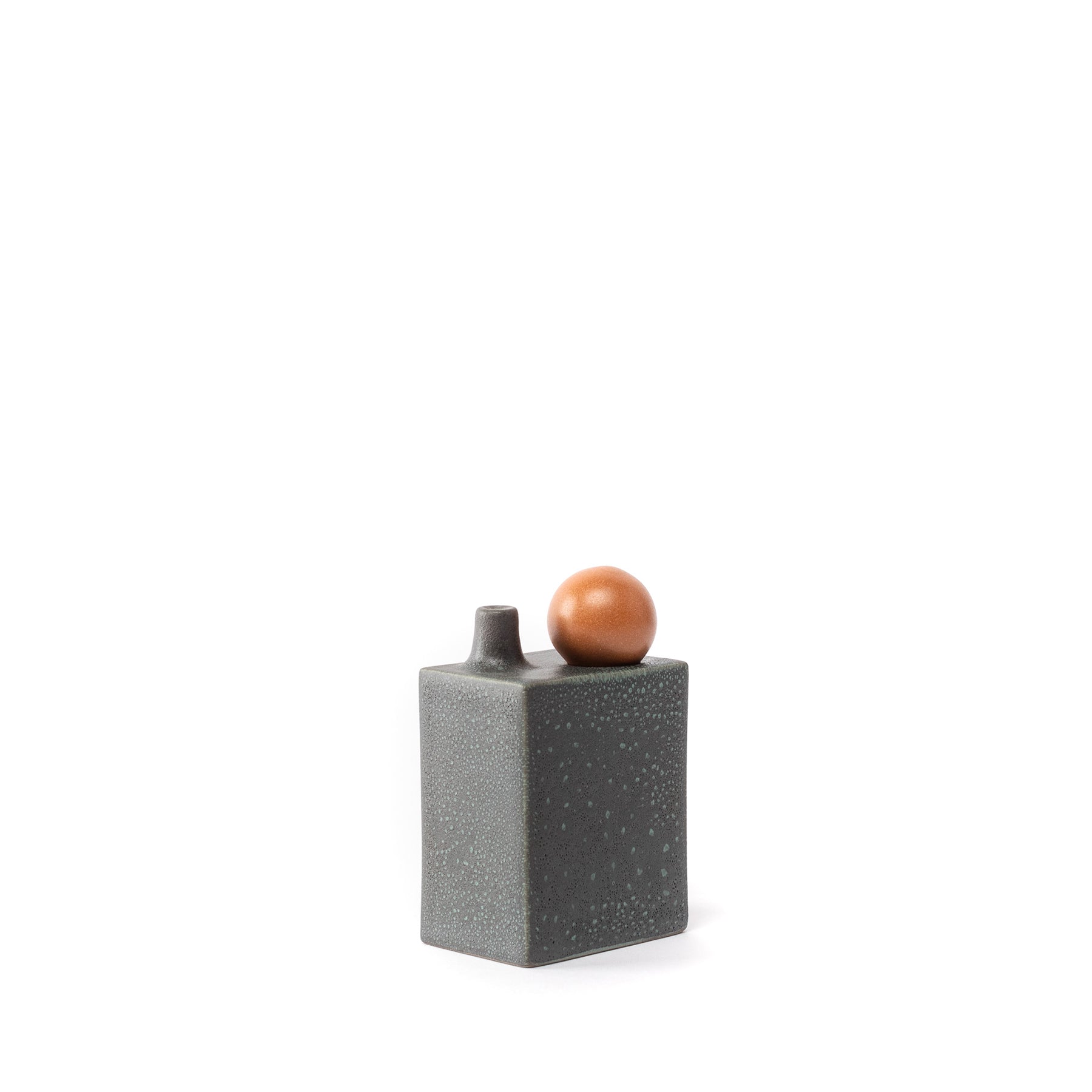 Box and Stopper Vase Zoom Image 1