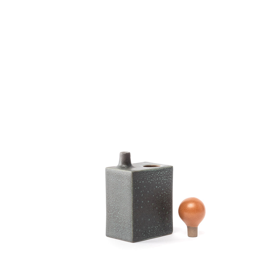 Box and Stopper Vase Image 3